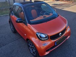 Schwarz Gebraucht 2016 Smart ForTwo Cabrio Cabrio | 9.200 € (Guter Preis)