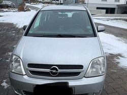 Silber Gebraucht 2005 Opel Meriva Van / Kleinbus | 1.899 € (Superpreis)