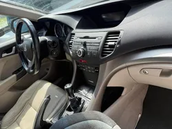 Grau Gebraucht 2009 Honda Accord Executive Limousine | 6.500 € (Etwas zu teuer)