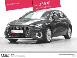Grau Gebraucht 2022 Audi A3 Sportback e-tron Advanced Limousine | 27.999 € (Etwas zu teuer)