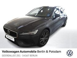 Platinum grey / metallic Gebraucht 2022 Volvo V60 Core Kombi | 30.950 € (Guter Preis)