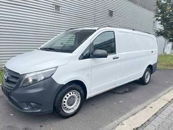 Weiß Gebraucht 2018 Mercedes Vito Van / Kleinbus | 13.490 € (Guter Preis)