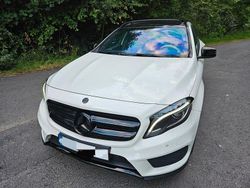 Weiß Gebraucht 2015 Mercedes GLA220 AMG line SUV | 15.500 € (Etwas zu teuer)