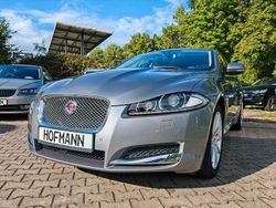Grau Gebraucht 2014 Jaguar XF Limousine | 9.890 € (Guter Preis)