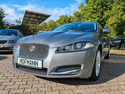 Grau Gebraucht 2014 Jaguar XF Limousine | 10.490 € (Superpreis)