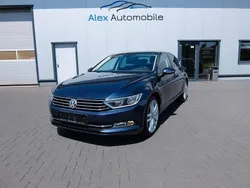 Blau Gebraucht 2016 VW Passat Comfortline Limousine | 11.980 € (Guter Preis)