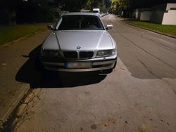 Silber Gebraucht 2001 BMW 728 Limousine | 4.800 € (Superpreis)