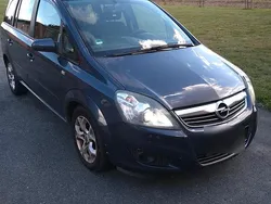 Grau Gebraucht 2008 Opel Zafira Van / Kleinbus | 1.000 € (Superpreis)