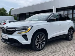 Weiß Gebraucht 2024 Renault Austral Techno SUV | 33.700 € (Etwas zu teuer)