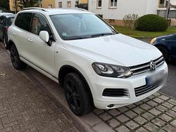 Weiß Gebraucht 2014 VW Touareg R-line SUV | 15.500 € (Fairer Preis)