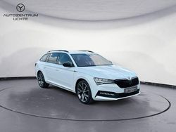 Weiß Gebraucht 2022 Skoda Superb SportLine Kombi | 29.599 € (Fairer Preis)