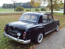 Schwarz Gebraucht 1960 Mercedes 180 Limousine | 22.900 €