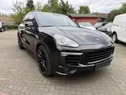 Schwarz Gebraucht 2015 Porsche Cayenne SUV | 28.950 € (Fairer Preis)