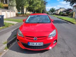 Rot Gebraucht 2012 Opel Astra Limousine | 8.900 €