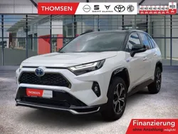 Weiß Gebraucht 2022 Toyota RAV4 Hybrid Plus SUV | 46.590 € (Etwas zu teuer)