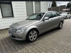 Grau Gebraucht 2009 Mercedes C200 Limousine | 9.000 € (Etwas zu teuer)