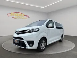 Weiss Gebraucht 2021 Toyota Proace Verso Kombi | 26.500 € (Guter Preis)