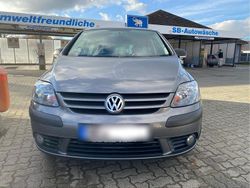 Grau Gebraucht 2007 VW Golf V Kleinwagen | 3.900 € (Etwas zu teuer)