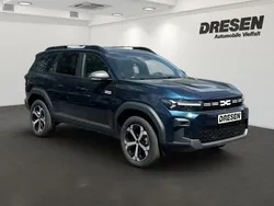 Blau Neu 2025 Dacia Bigster Journey SUV | 28.590 € (Guter Preis)