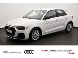 Cortinaweiß Gebraucht 2024 Audi A1 Sportback Basis Kleinwagen | 22.290 € (Guter Preis)