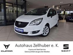 Weiß Gebraucht 2017 Opel Meriva Color Edition Van / Kleinbus | 9.990 € (Teuer)