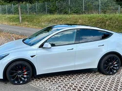 Weiß Gebraucht 2022 Tesla Model Y Performance SUV | 37.400 € (Guter Preis)