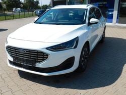 Weiß Gebraucht 2023 Ford Focus Titanium Limousine | 19.895 € (Fairer Preis)