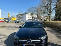 Schwarz Gebraucht 2019 Mercedes A200 Limousine | 23.700 € (Etwas zu teuer)