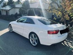 Weiß Gebraucht 2009 Audi A5 Coupé | 10.800 € (Etwas zu teuer)