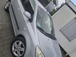 Grau Gebraucht 2006 Hyundai Getz Kleinwagen | 3.500 € (Etwas zu teuer)