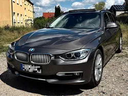Braun Gebraucht 2013 BMW 320 Comfort Edition Kombi | 9.999 € (Guter Preis)