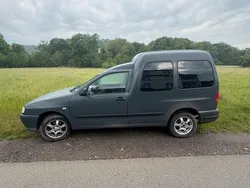 Grau Gebraucht 2002 VW Caddy Van / Kleinbus | 1.800 € (Fairer Preis)