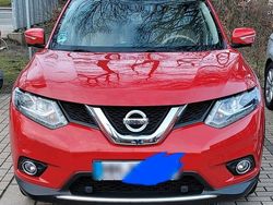 Rot Gebraucht 2015 Nissan X-Trail SUV | 15.500 € (Fairer Preis)