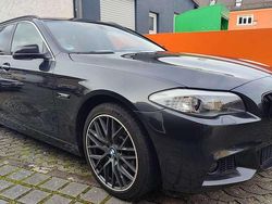 Sophistograu brillanteffekt Gebraucht 2011 BMW 528 Sport Line Kombi | 8.390 € (Fairer Preis)