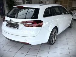 Schneeweiss/summitwhite/arctic Gebraucht 2015 Opel Insignia Edition Kombi | 6.900 € (Fairer Preis)