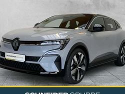 Grau Neu 2024 Renault Mégane Komfort Limousine | 39.990 €