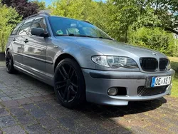 Silber Gebraucht 2004 BMW 320 M Sport Kombi | 2.150 € (Guter Preis)