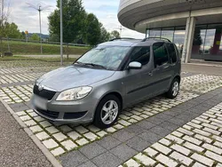Grau Gebraucht 2010 Skoda Roomster Plus Edition Kombi | 2.155 € (Guter Preis)
