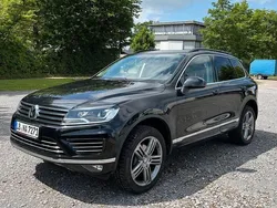 Schwarz Gebraucht 2015 VW Touareg SUV | 22.600 € (Fairer Preis)