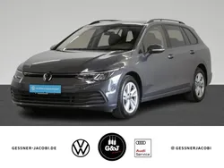 Grau Gebraucht 2024 VW Golf VIII Life Kombi | 27.850 € (Guter Preis)