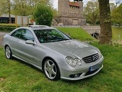 Silber Gebraucht 2002 Mercedes CLK500 AMG Coupé | 5.500 €