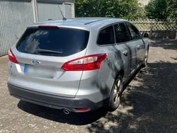 Silber Gebraucht 2013 Ford Focus Titanium Kombi | 5.000 € (Etwas zu teuer)