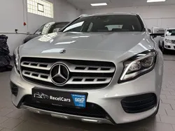 Silber Gebraucht 2020 Mercedes GLA200 AMG line SUV | 27.900 € (Fairer Preis)