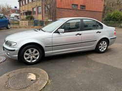 Silber Gebraucht 2003 BMW 318 Limousine | 4.680 € (Etwas zu teuer)