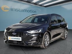 Schwarz Gebraucht 2024 Ford Focus Kombi | 23.349 € (Fairer Preis)