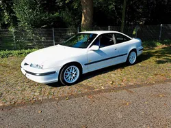 Weiß Gebraucht 1995 Opel Calibra Coupé | 14.500 €