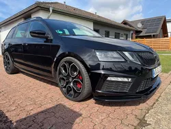 Schwarz Gebraucht 2018 Skoda Octavia RS Kombi | 19.990 € (Fairer Preis)