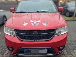 Rot Gebraucht 2015 Fiat Freemont SUV | 10.500 € (Fairer Preis)