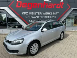 Silber Gebraucht 2010 VW Golf VI Trendline Kombi | 6.990 € (Teuer)