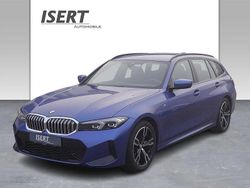 Portimao blau (metallic) Gebraucht 2024 BMW 318 Sport Line Kombi | 35.430 € (Fairer Preis)